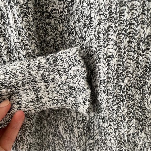 Free People sweater - Picture 2 of 4